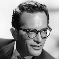 Robert Q. Lewis (1920 - 1991) (遊戲節目主持人)