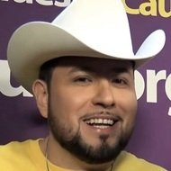 Roberto Tapia, 43 (World Music Singer)