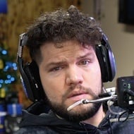 RockyNoHands, 36 (Twitch Star)