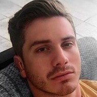 Roco, 29 (Cantante pop)