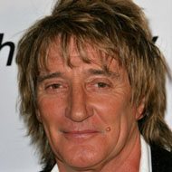 Rod Stewart, 79 (Ca sĩ nhạc Rock)