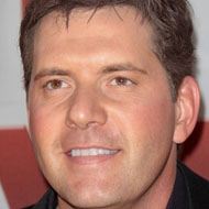 Rodney Atkins, 54 (鄉村歌手)