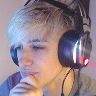 Roger Llobet Bach, 25 (YouTube Star)