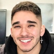 Roman Royale, 31 (Instagram明星)