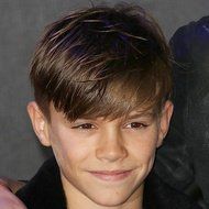 Romeo Beckham, 23 (Estrella de Instagram)