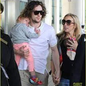 Romy Hero Johnson, 12 (家庭成员)