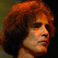 Ron Blair, 77 (Bassista)