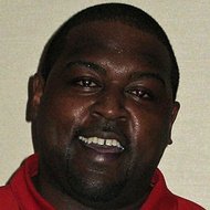 Ron Dayne, 47 (Giocatore di calcio)