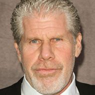 Ron Perlman, 73 (Diễn viên điện ảnh)