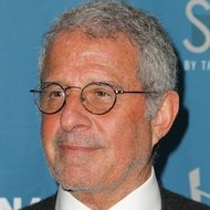 Ronald Meyer, 80 (Imprenditore)