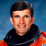 Ronald Sega, 71 (Astronauta)