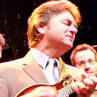 Ronnie McCoury, 58 (乡村歌手)