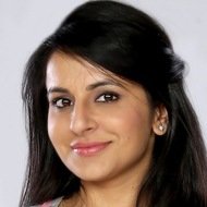 Roop Durgapal, 37 (Nữ diễn viên truyền hình)