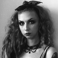 Rosa Pekkanen, 32 (Instagram Star)