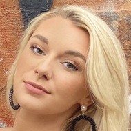 Rosalie Summerlin, 23 (TikTok Star)