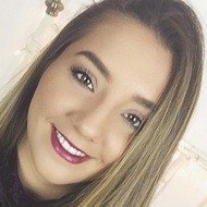 Rosie Day, 32 (YouTube明星)