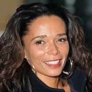 Rowena King, 54 (Attrice TV)