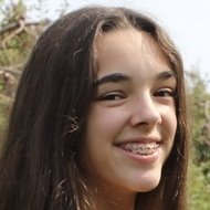 Roxanne Girard, 19 (TikTok明星)