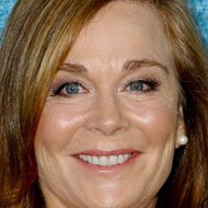 Roxanne Hart, 73 (电视女演员)