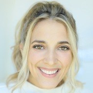 Roxy Striar, 32 (YouTube明星)