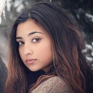 Rupa Sutton, 55 (摄影家)