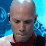 Ryan Martinie, 48 (貝斯手)