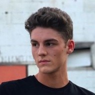 Ryland James, 26 (流行歌手)