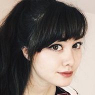 Sachie, 30 (YouTube Star)