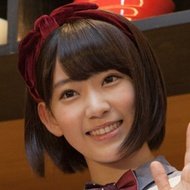 Sakura Miyawaki, 25 (Pop Singer)