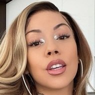 Salice Rose, 30 (Instagram Star)