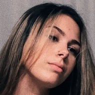 Sam Blumental, 25 (TikTok明星)