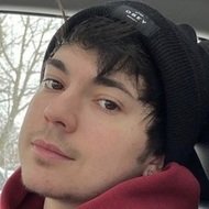 Sam Collins, 29 (Star di YouTube)