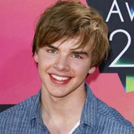 Sam Earle, 32 (TV Actor)