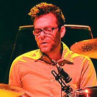 Sam Fogarino, 55 (Барабанщик)