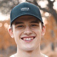 Sam Jose, 21 (TikTok明星)