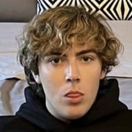 Sammy Halsa, 22 (YouTube明星)