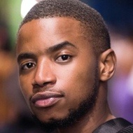 Sandile Mahlangu, 32 (Attore TV)