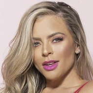 Sandra Muñoz, 47 (电视女演员)