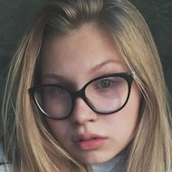 Sandra Tammur, 23 (Instagram Star)