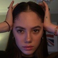 Saoirse Alicia Behzadi, 24 (Instagram明星)