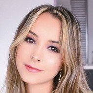 Sara Alzate, 28 (YouTube明星)