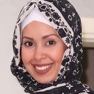 Sara Baknine, 36 (YouTube Star)