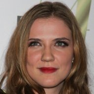 Sara Canning, 38 (TV Actress)