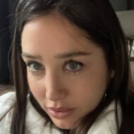 Sarah Beth Luciano, 33 (喜剧演员)