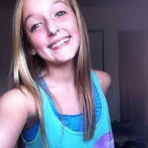 Sarah Binkley, 24 (TikTok明星)