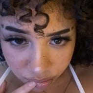 Sarah Sharaf, 23 (TikTok明星)