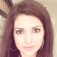 Sarah Takacs, 35 (YouTube明星)