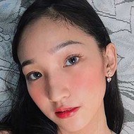 Sasha Gloria, 25 (Instagram Star)