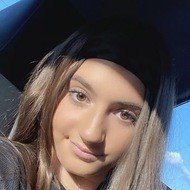 Sasha Tyers, 23 (TikTok Star)