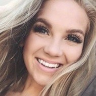 Savannah May, 27 (Star d'Instagram)